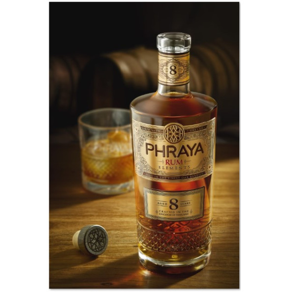 PHRAYA Elements 8YO Rum 40% 0,7l PHRAYA Elements 8YO Rum 40% 0,7l